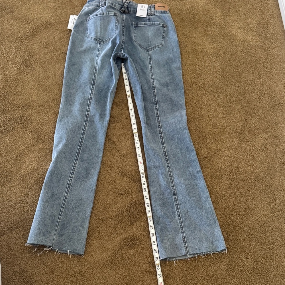 Youth RSQ Low Rise Flare Size 16 - Picture 6 of 7